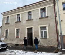 Odkup a rozdělení malého bytového domu - Praha 3